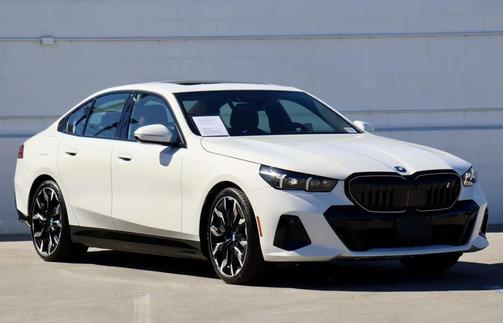 2025 BMW i5 xDrive40