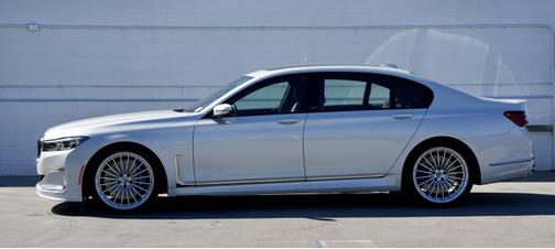 2022 BMW ALPINA B7 xDrive