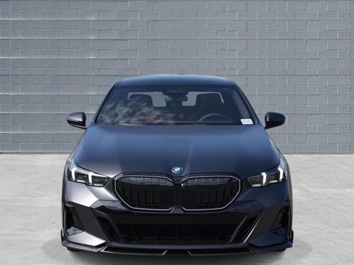 2026 BMW 550e xDrive