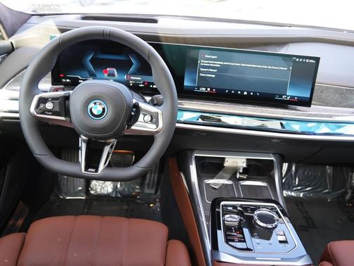 2025 BMW i7 xDrive60