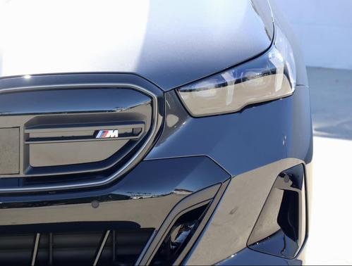 2025 BMW i5 M60