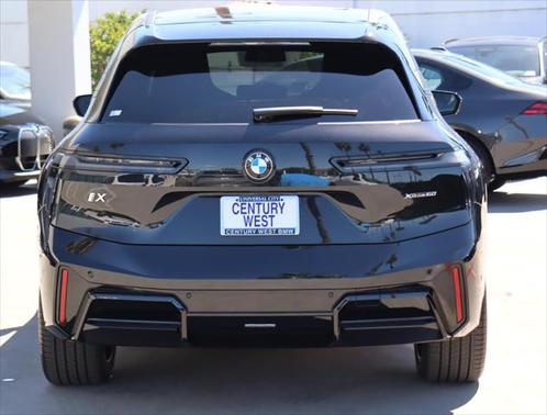 2026 BMW iX xDrive60