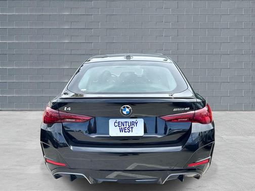 Black Sapphire Metallic 2026 BMW i4 Gran Coupe eDrive40