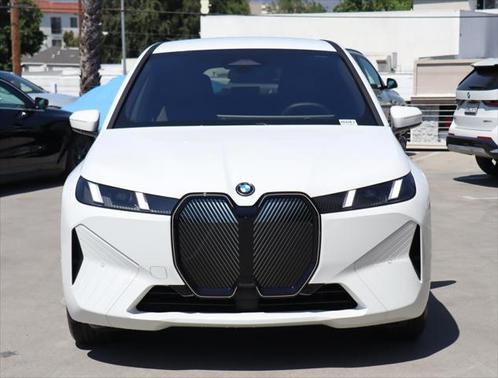 2026 BMW iX xDrive45