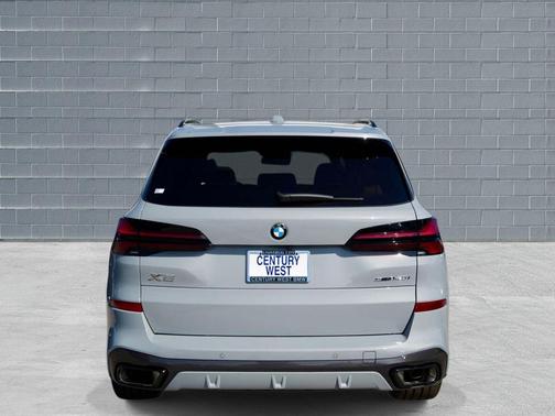 Brooklyn Grey Metallic 2026 BMW X5 sDrive40i