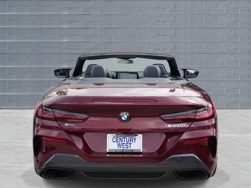 2025 BMW M850 xDrive