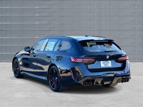 2026 BMW M5 Base