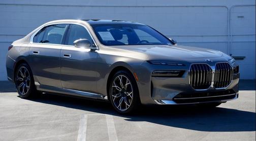 2025 BMW i7 xDrive60