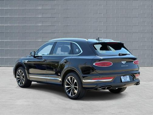 2024 Bentley Bentayga V8 AWD