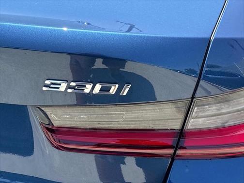 2024 BMW 330 i