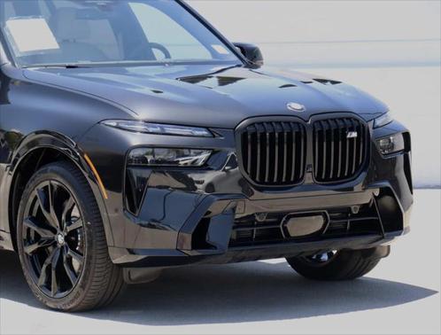 2024 BMW X7 M60i