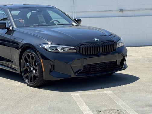 2025 BMW 330 i