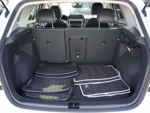 2023 Volkswagen Taos 1.5T SEL