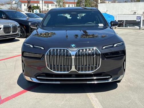 2024 BMW i7 eDrive50
