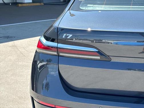 2024 BMW i7 eDrive50
