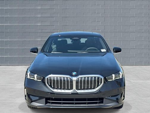 2026 BMW 530 530i Sedan