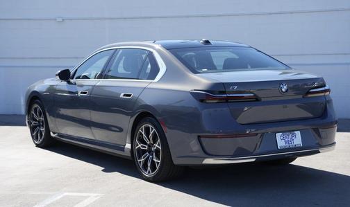 2025 BMW i7 xDrive60