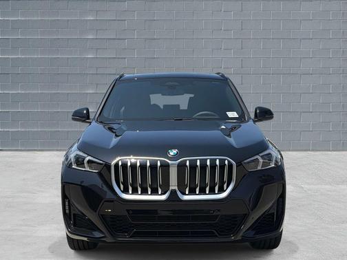 Black Sapphire Metallic 2026 BMW X1 xDrive28i