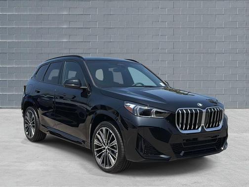 Black Sapphire Metallic 2026 BMW X1 xDrive28i