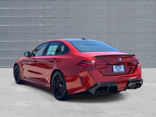 Special Order Color 2026 BMW M5 Base