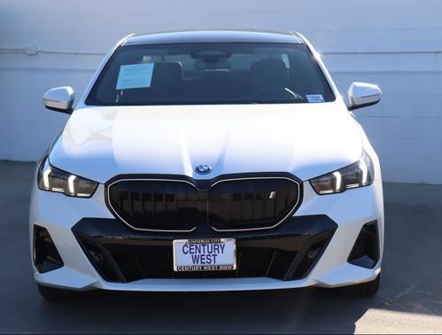 2025 BMW i5 xDrive40