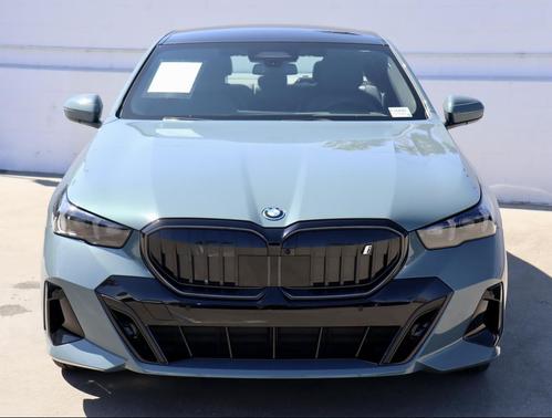 2025 BMW i5 xDrive40