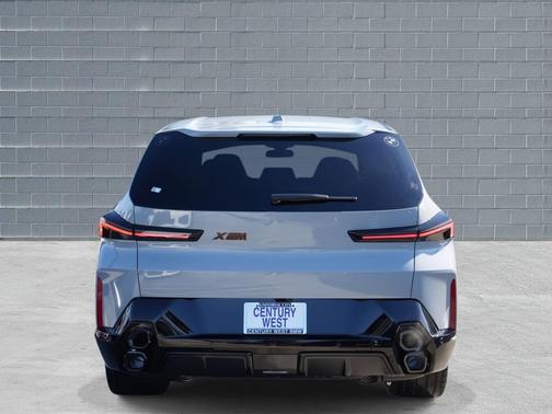 2026 BMW XM Label