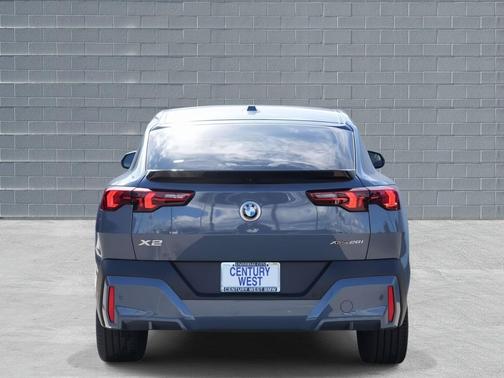 2026 BMW X2 xDrive28i