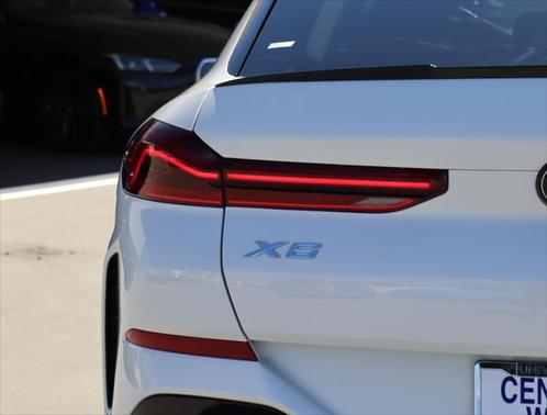 2021 BMW X6 sDrive40i
