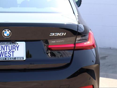 2025 BMW 330 i