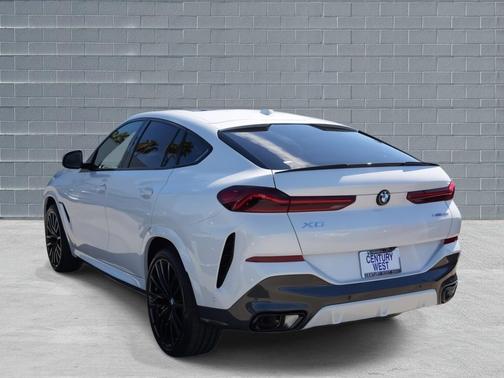2026 BMW X6 xDrive40i