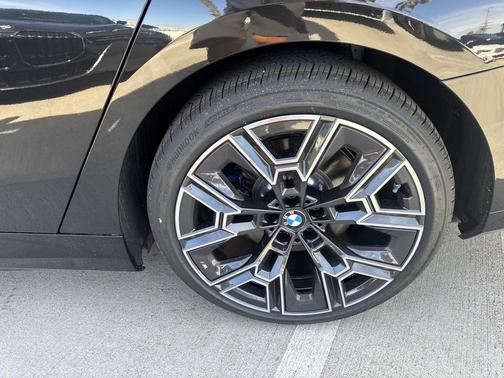 2026 BMW i5 eDrive40