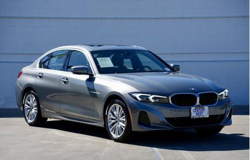 2024 BMW 330 330i Sedan