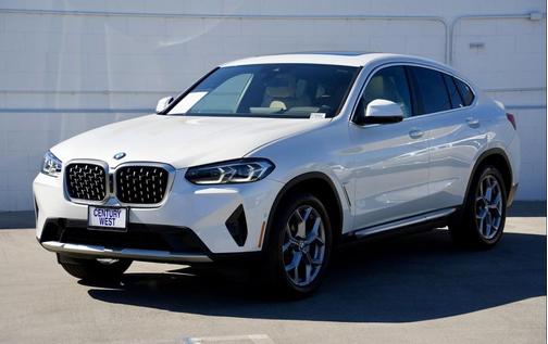 2025 BMW X4 xDrive30i