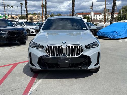 2024 BMW X6 xDrive40i