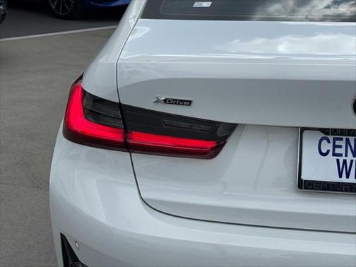 2021 BMW 330 xDrive