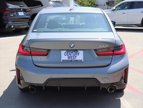 2025 BMW 330 i