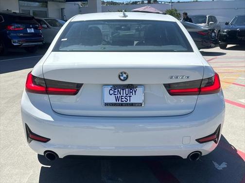 2021 BMW 330e Base