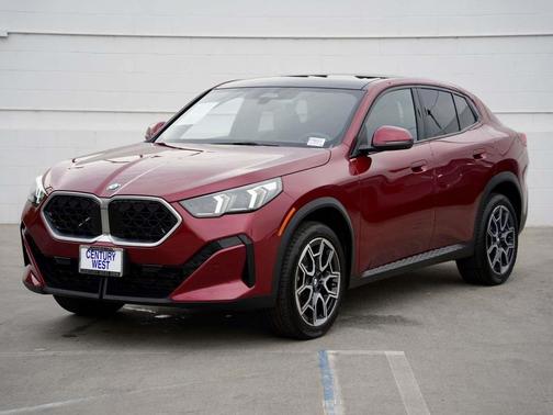 2025 BMW X2 xDrive28i