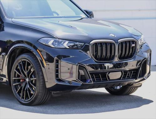 2025 BMW X5 M60i