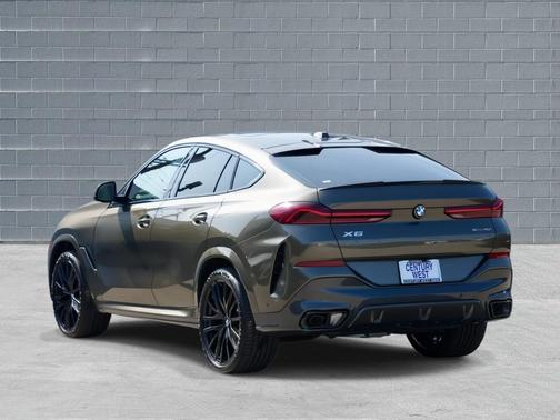 2026 BMW X6 xDrive40i
