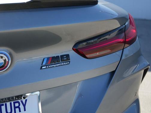 2023 BMW M8 Competition