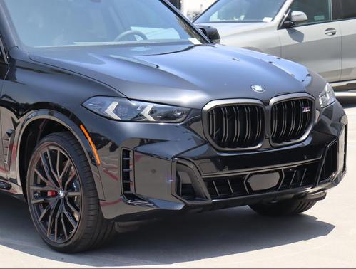 2026 BMW X5 M60i