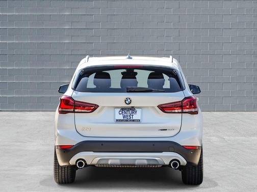 2021 BMW X1 sDrive28i