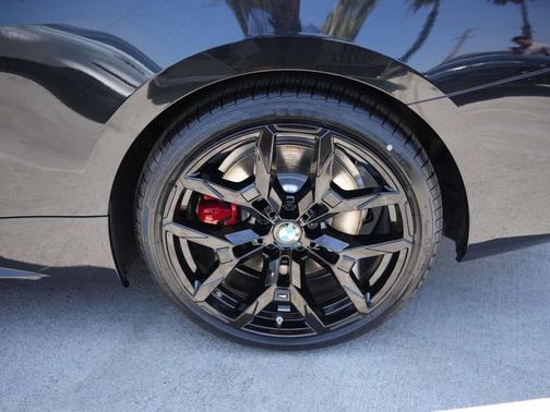 Black Sapphire Metallic 2027 BMW M440 i