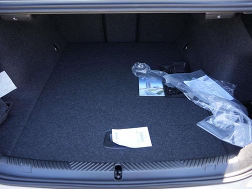 Oxide Grey Metallic 2026 BMW i5 eDrive40