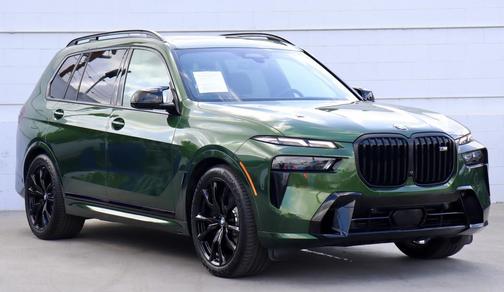 2024 BMW X7 M60i