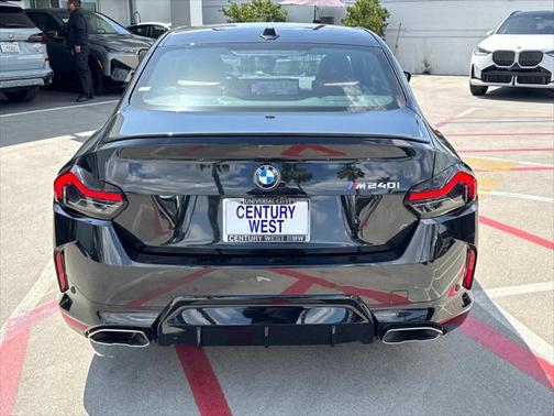2024 BMW M240 i