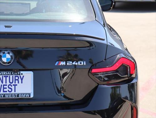 2025 BMW M240 i