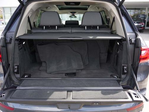 2019 BMW X7 xDrive40i